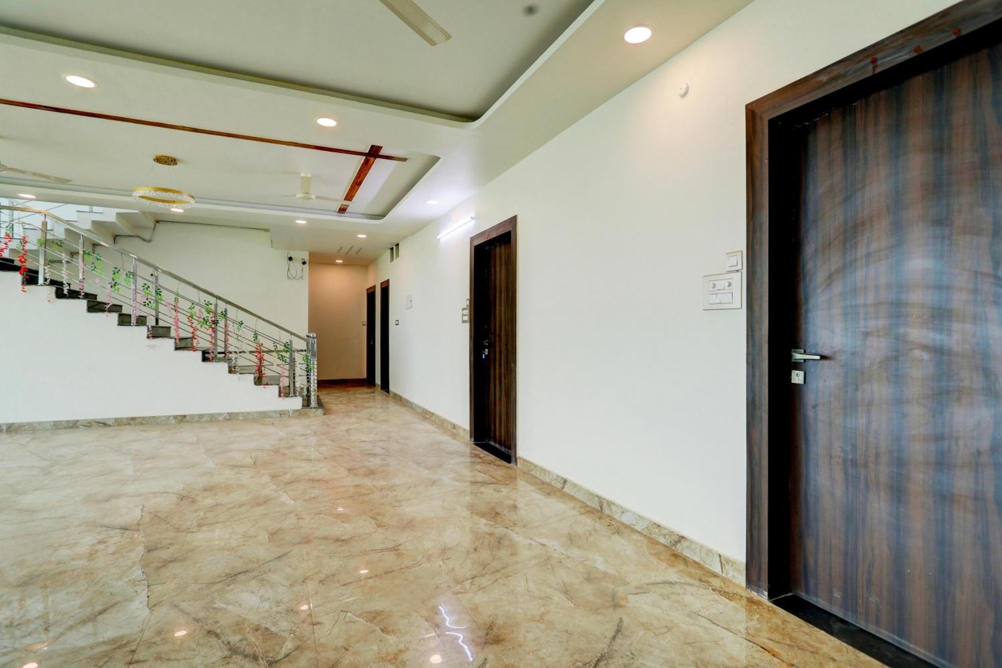 Hotel O Krishna Greens Kanpur Exteriör bild