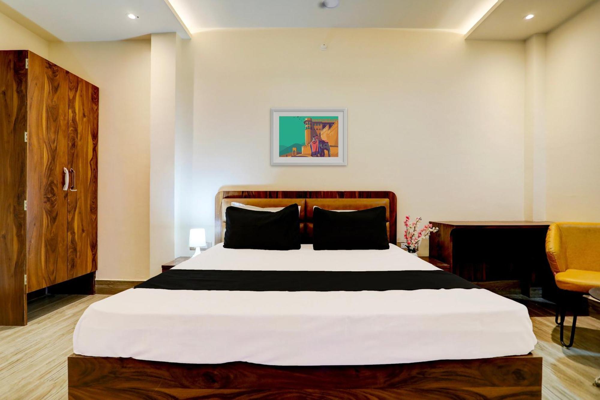 Hotel O Krishna Greens Kanpur Exteriör bild